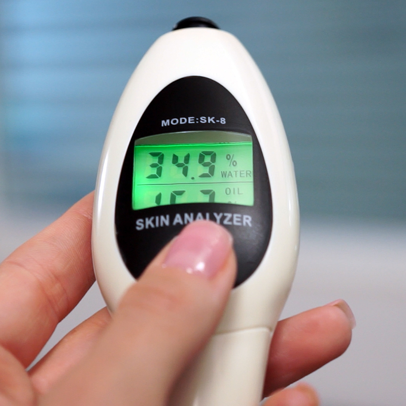 Skin Analyzer 03